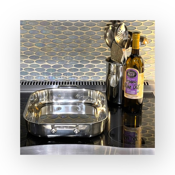 All Clad ★ Stainless Lasagna Baking Pan ★ Polished Stainless Steel ★ Near New ★ - Picture 3 of 16